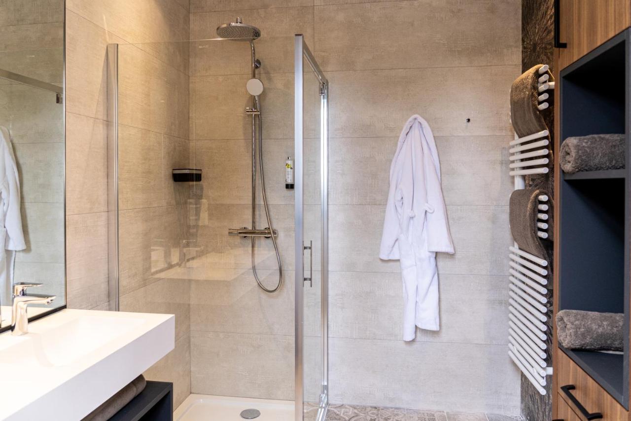 Logis Auberge Les Murets Hotel Restaurant Spa Chandolas Екстериор снимка
