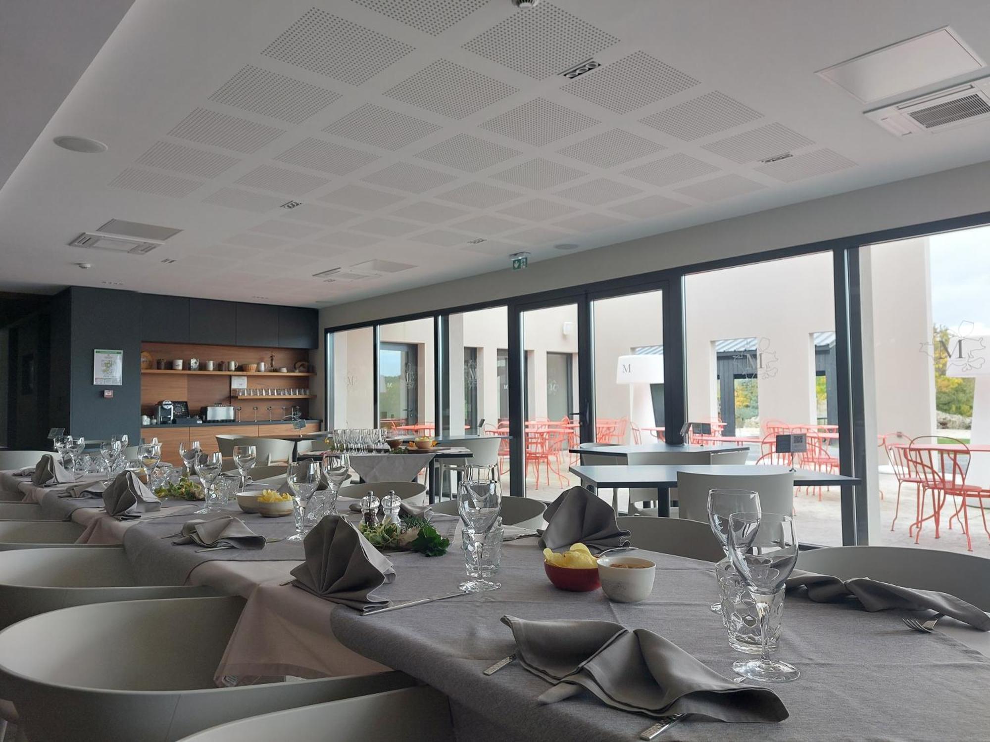 Logis Auberge Les Murets Hotel Restaurant Spa Chandolas Екстериор снимка