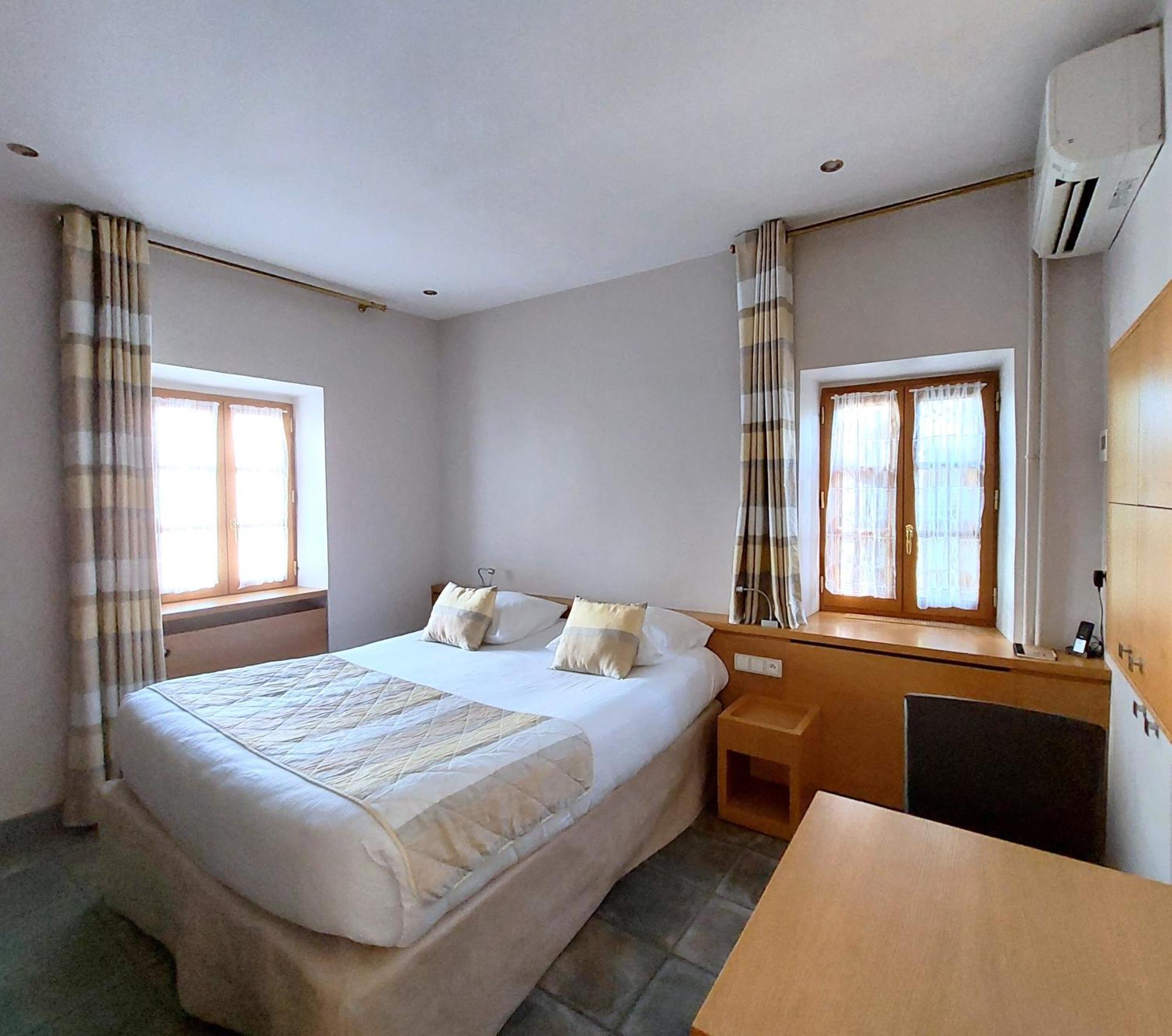 Logis Auberge Les Murets Hotel Restaurant Spa Chandolas Екстериор снимка