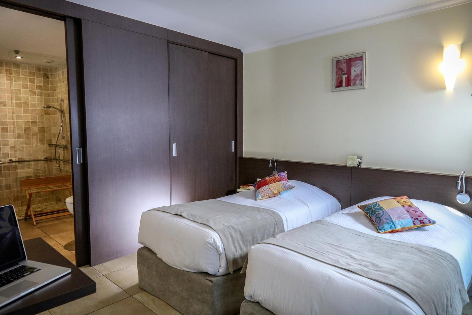 Logis Auberge Les Murets Hotel Restaurant Spa Chandolas Екстериор снимка