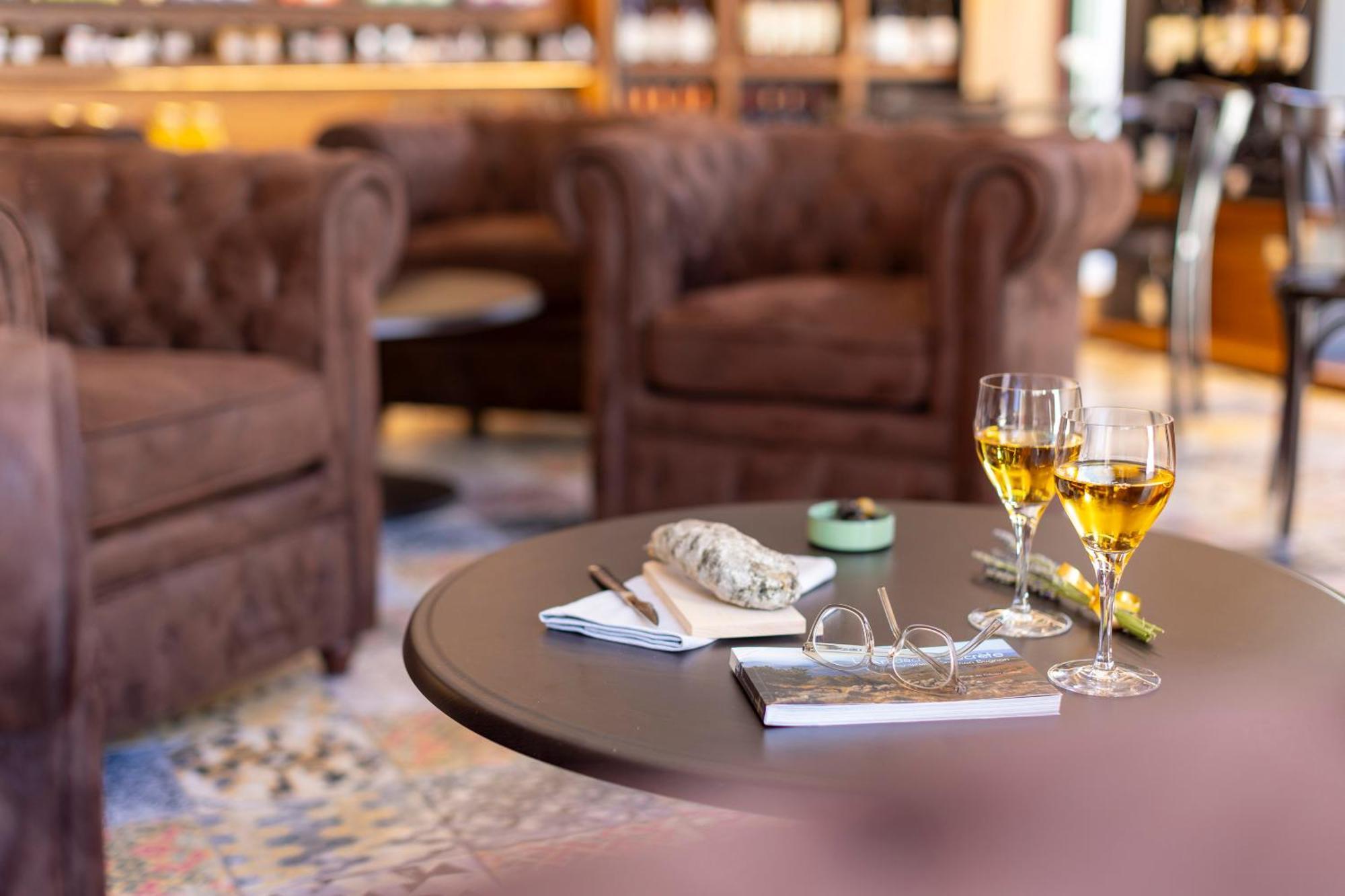 Logis Auberge Les Murets Hotel Restaurant Spa Chandolas Екстериор снимка