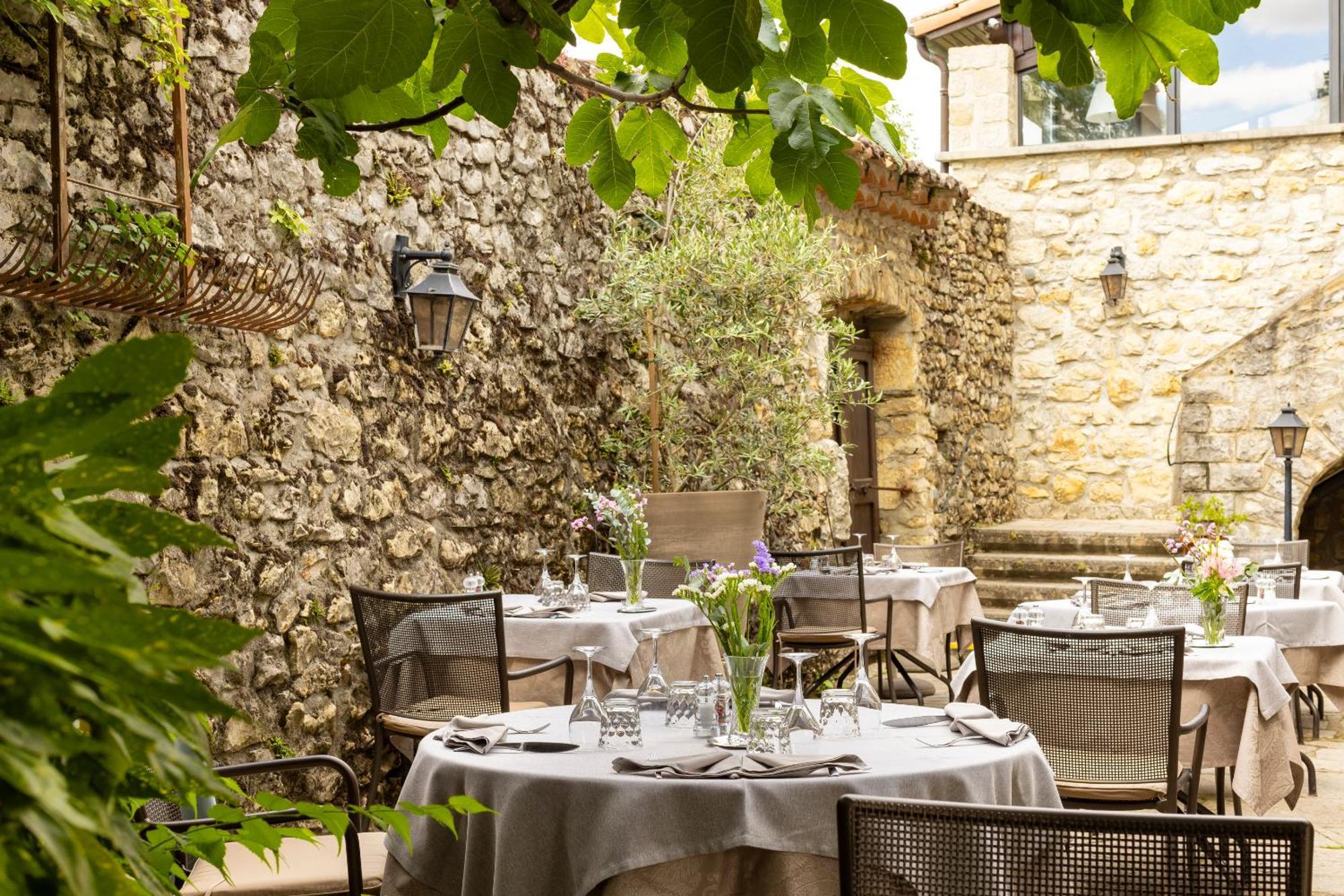 Logis Auberge Les Murets Hotel Restaurant Spa Chandolas Екстериор снимка